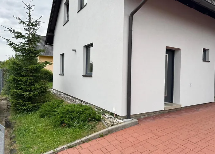 U Tri Kocek Apartman *